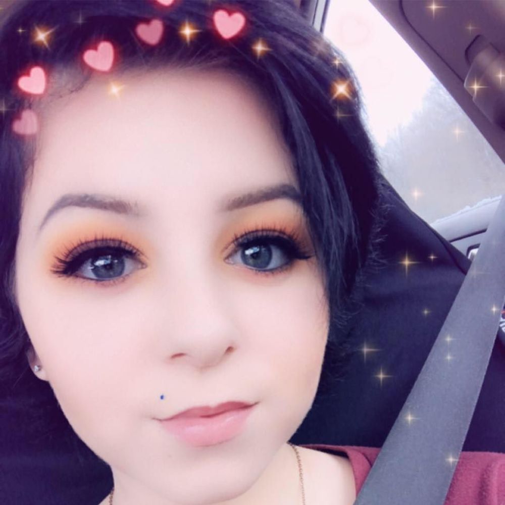 Meet your Posher, Marina